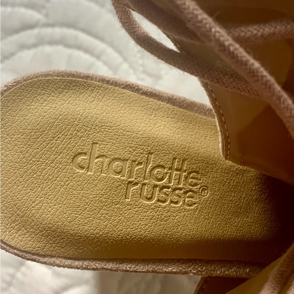 Charlotte Russe Ankle Boots 6.5 Open Toe High Heel Beige Embroidered Floral EUC - Picture 6 of 6